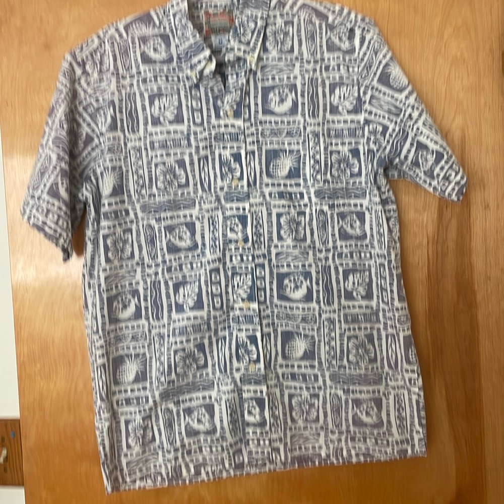 Reyn Spooner Commemorative Collection Size Medium. Hawaiian 🌺 Traditional